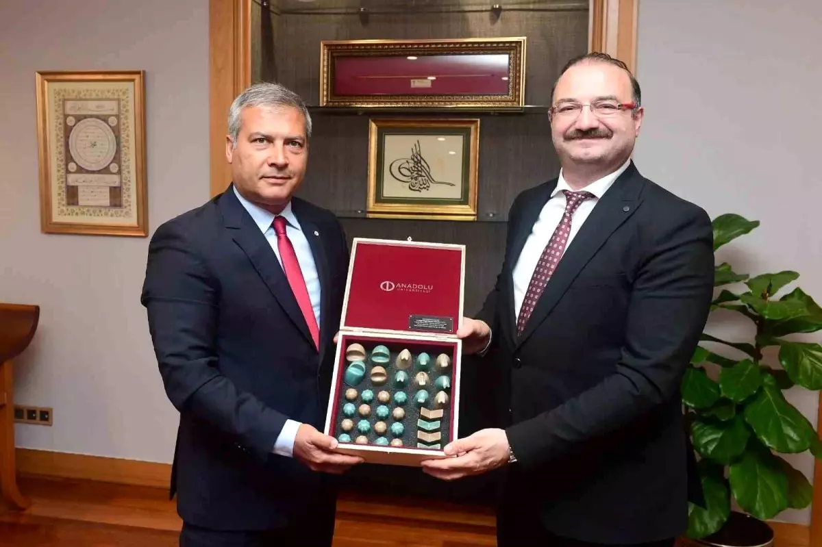 Atatürk Üniversitesi\'nden Yeni Rektöre Ziyaret