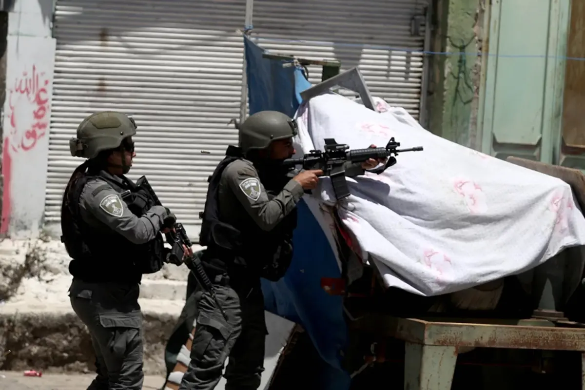 İsrail durmuyor! Türk diplomatların da bulunduğu heyete ateş açıldı