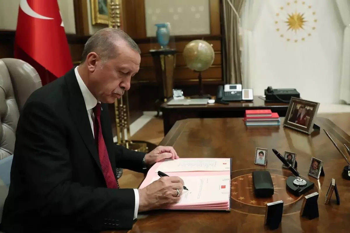 MEB, Türkiye Maarif Vakfı\'na 6,7 milyara kadar kaynak aktarabilecek