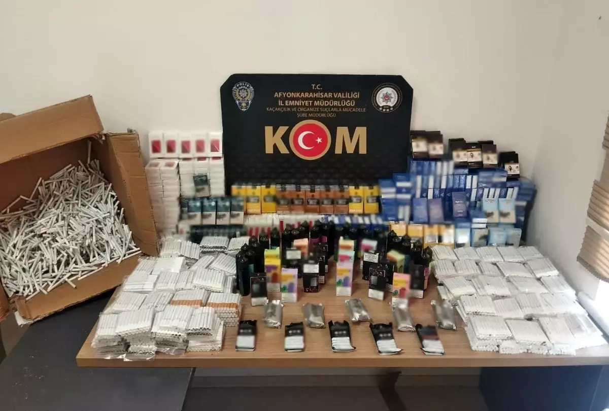 Afyonkarahisar\'da Kaçak Makaron Baskını