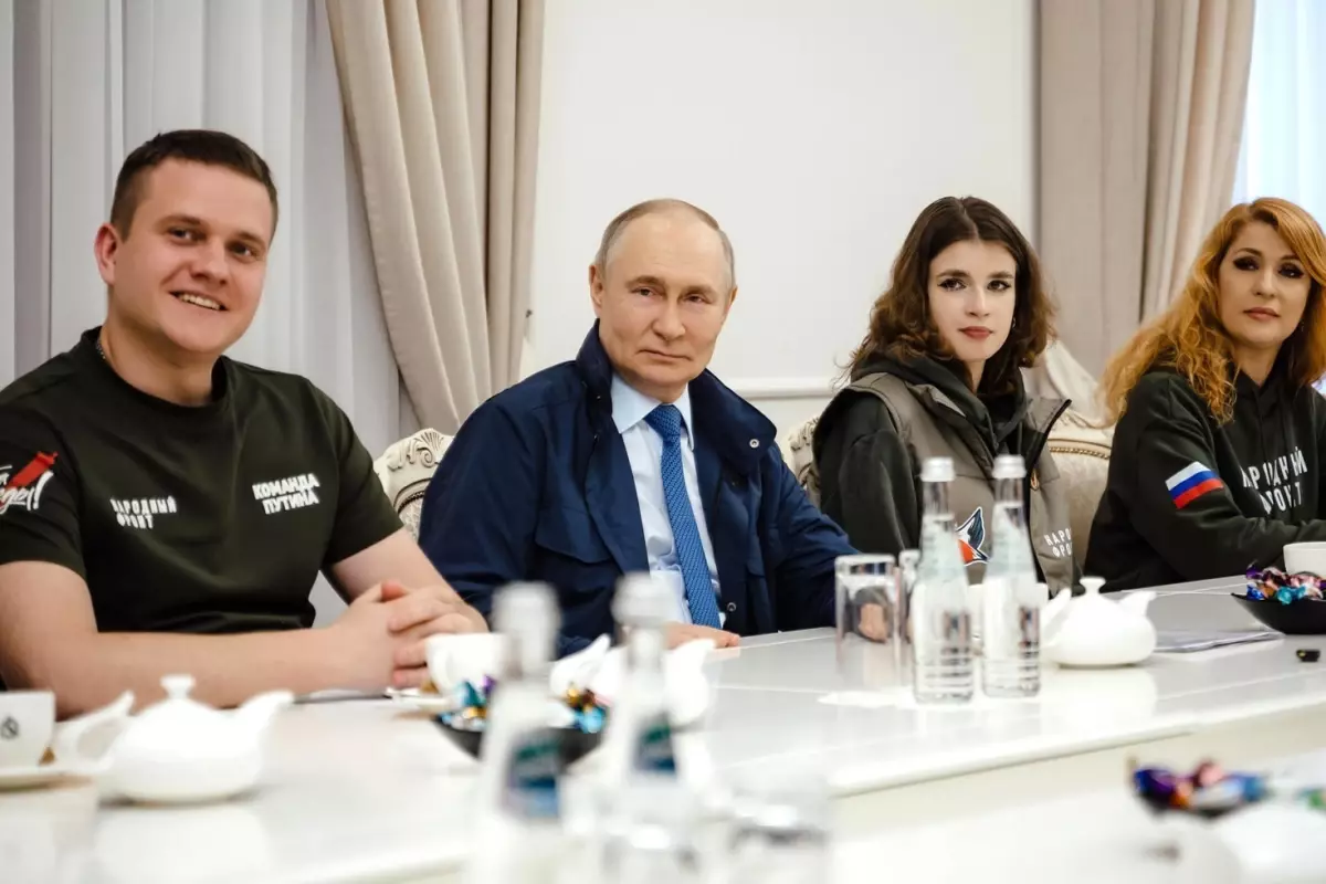 Putin 9 ayın ardından Ukrayna işgalinden kurtarılan Kursk\'u ziyaret etti