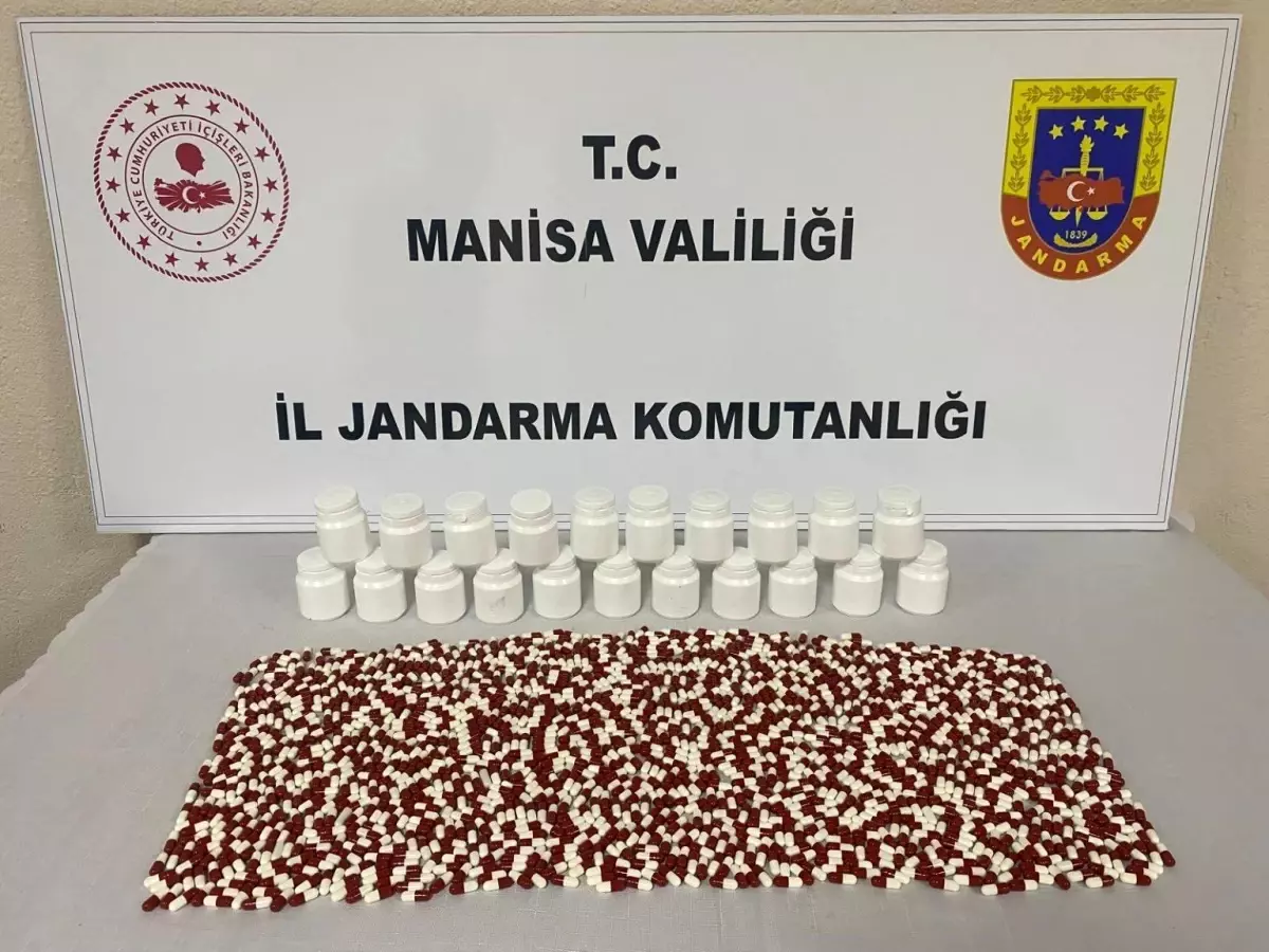 Alaşehir\'de 2.458 Sentetik Ecza Hapı Ele Geçirildi