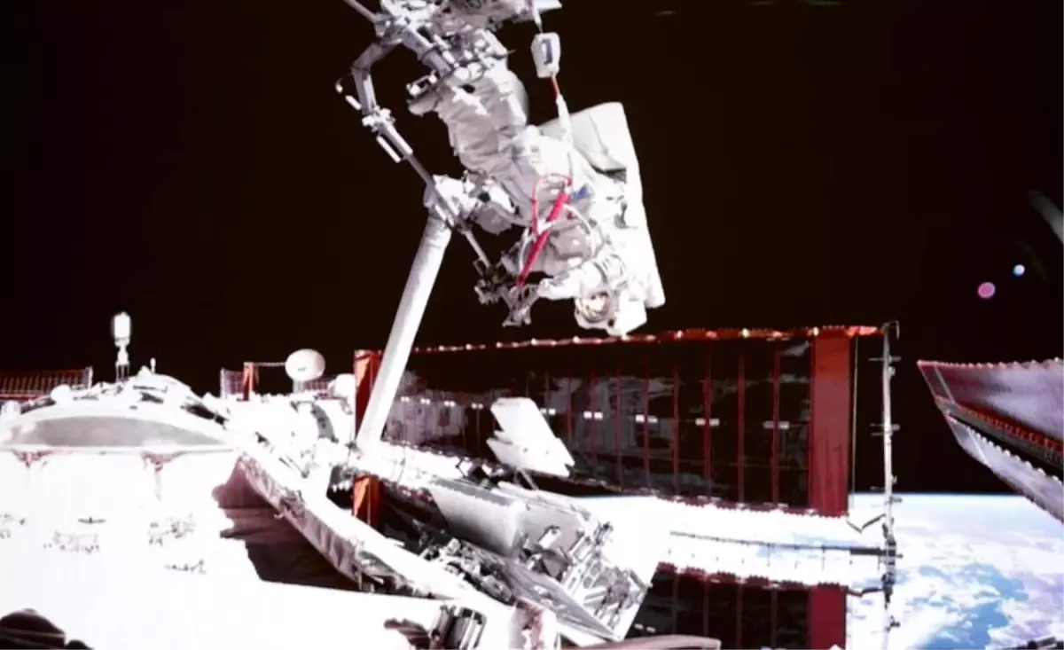 Shenzhou-20 Astronotları Uzayda İlk Görevlerini Tamamladı