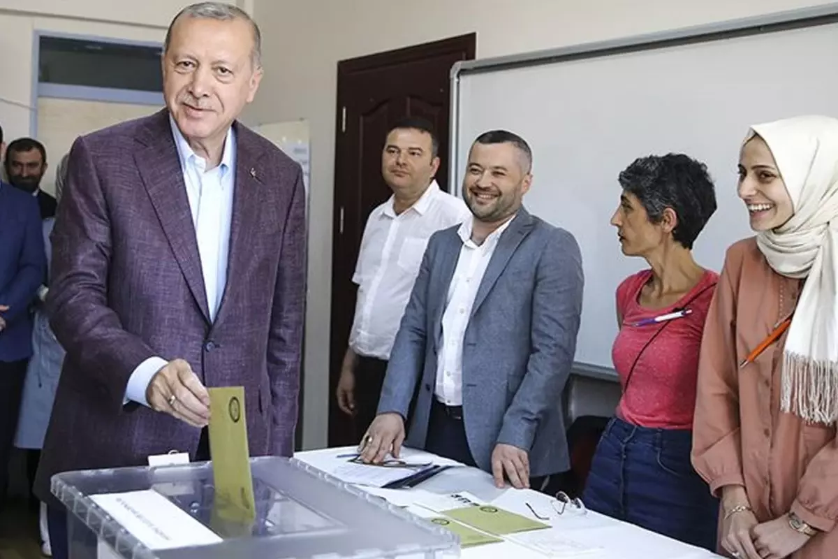 Erdoğan'dan Özgür Özel'in erken seçim çıkışa yanıt: Türkiye'yi böyle bir badirenin içine sokmayız