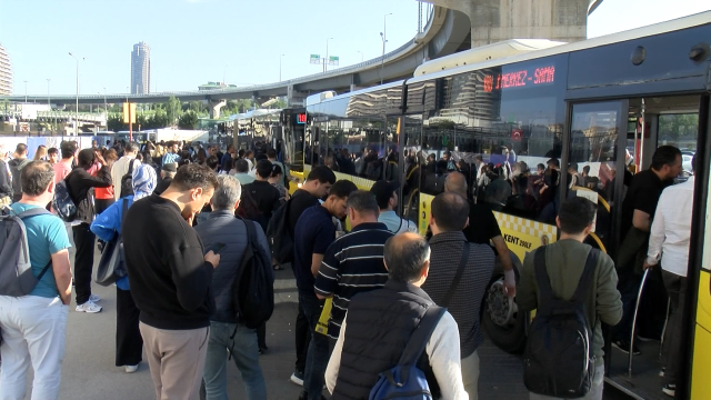 Grev yapan şoförler İBB ile anlaştı! Otobüsler sefere çıkacak