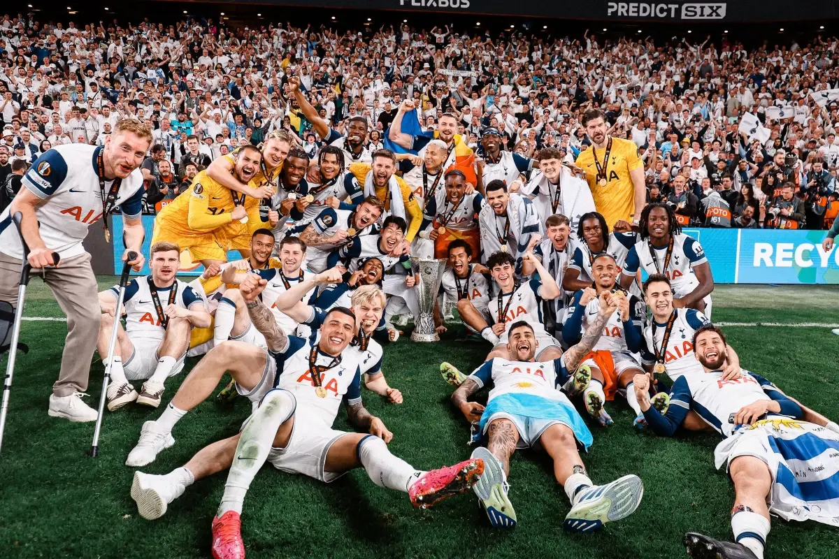 Tottenham Avrupa Ligi\'ni Kazandı
