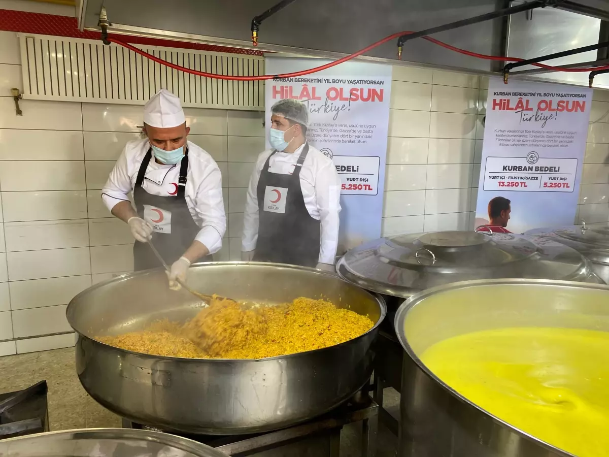Kızılay\'dan 4 Milyon İhtiyaç Sahibi İçin Kurban Kampanyası