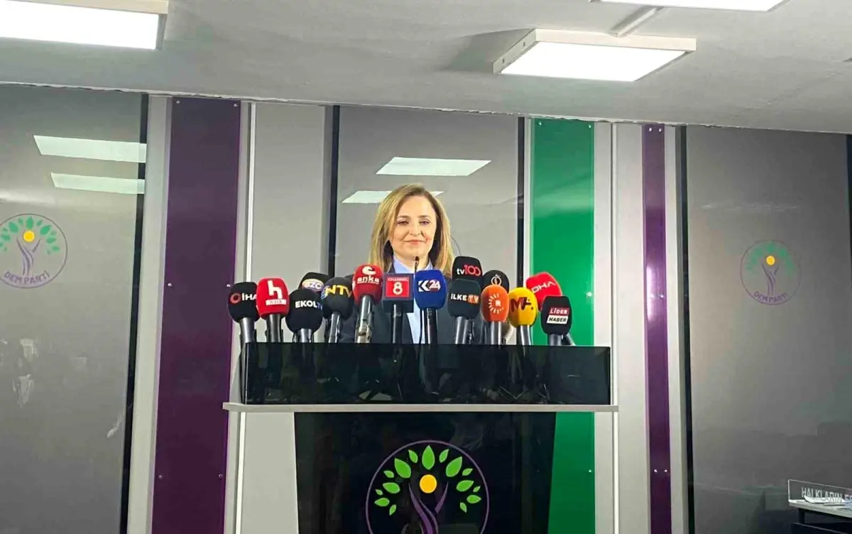 Yeni Anayasa İhtiyacı Vurgulandı
