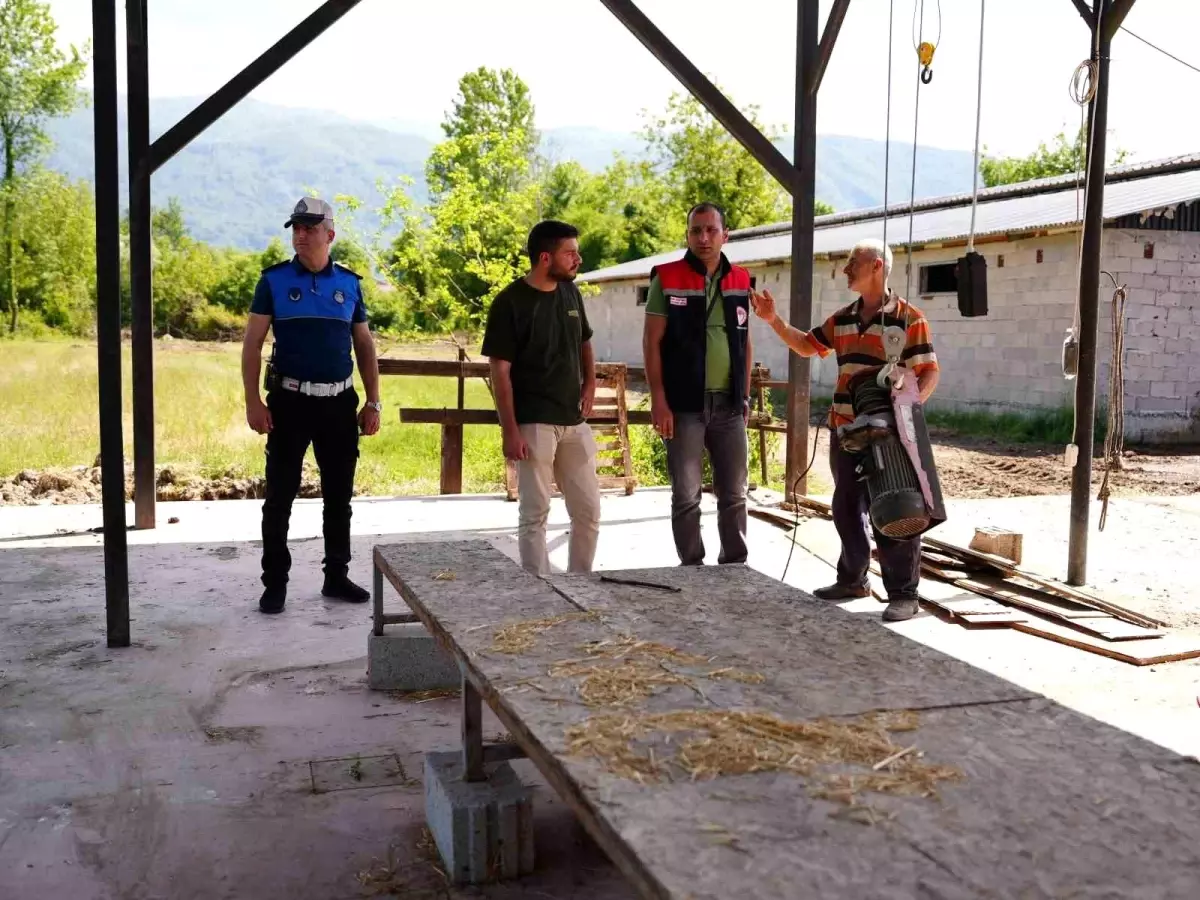 Düzce\'de Kurban Kesim ve Satış Yerlerine Denetim Başlatıldı