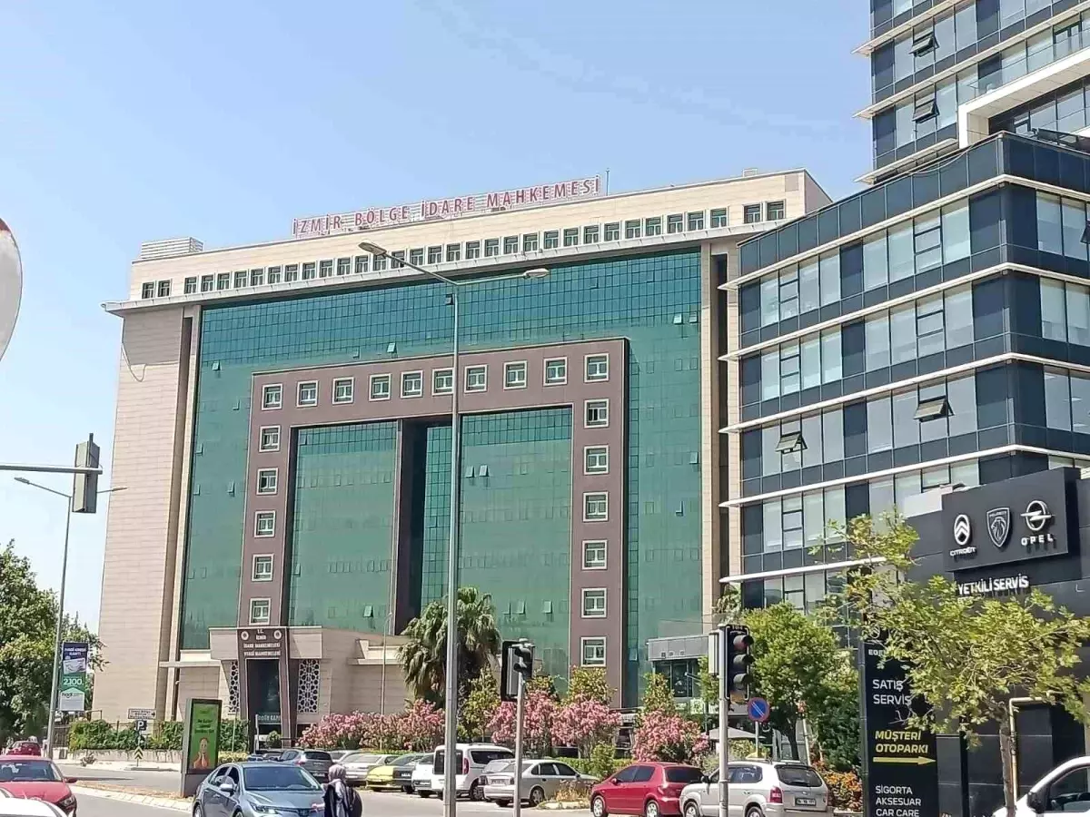 Rüşvetten İki Kamu Görevlisi Tutuklandı