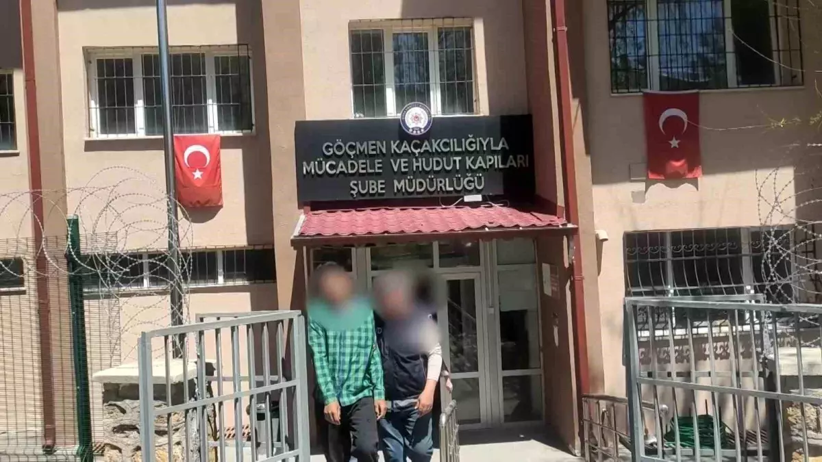 Sivas\'ta Göçmen Kaçakçılığı Operasyonu