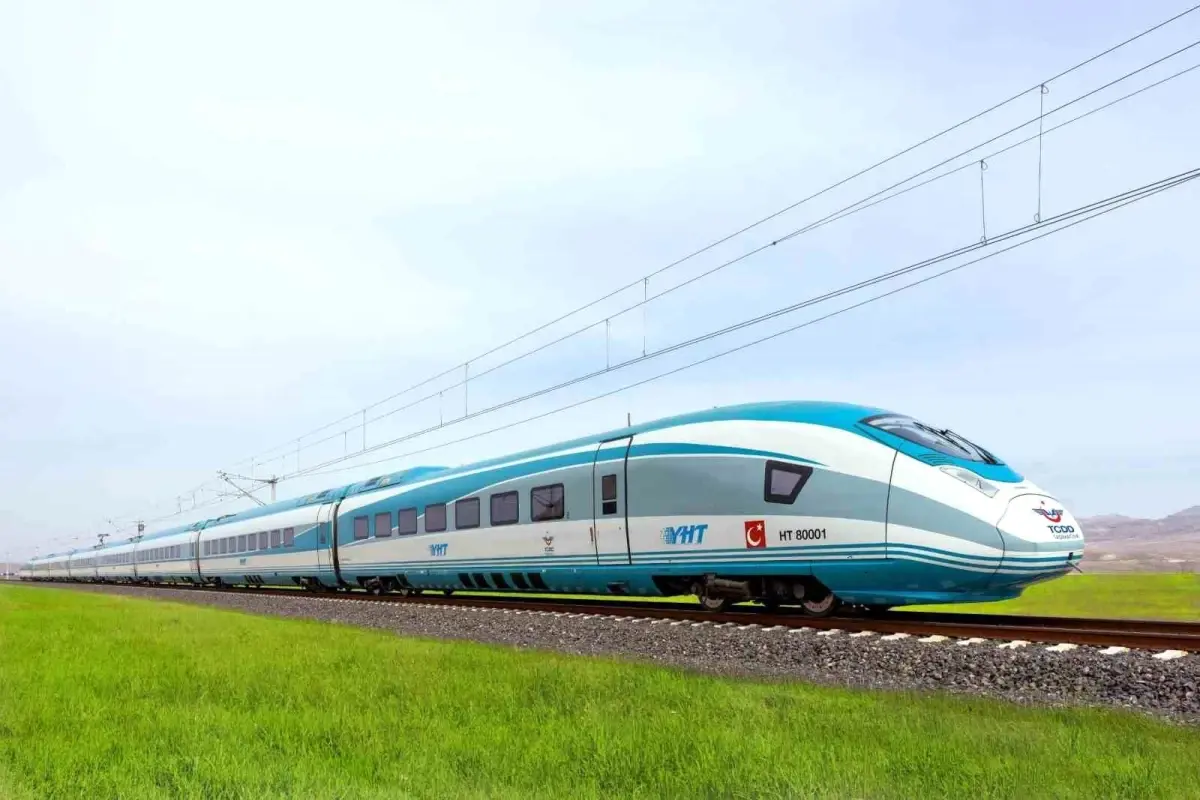 Bayramda Yüksek Hızlı Tren Seferleri Artıyor