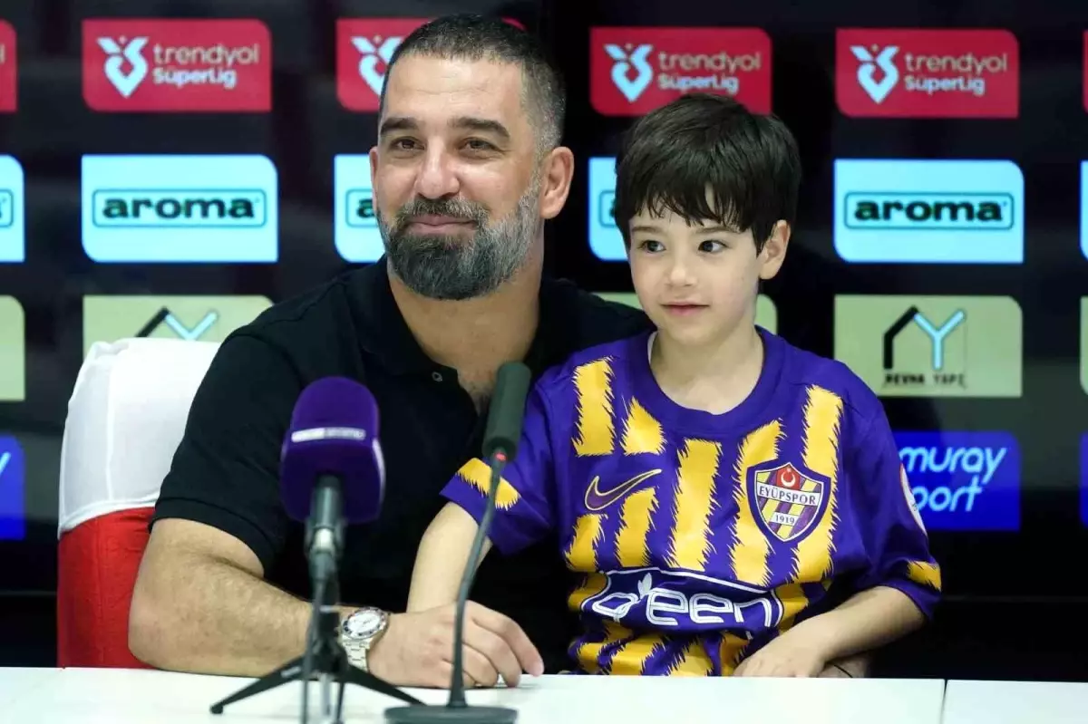 Arda Turan Eyüpspor\'a Veda Etti