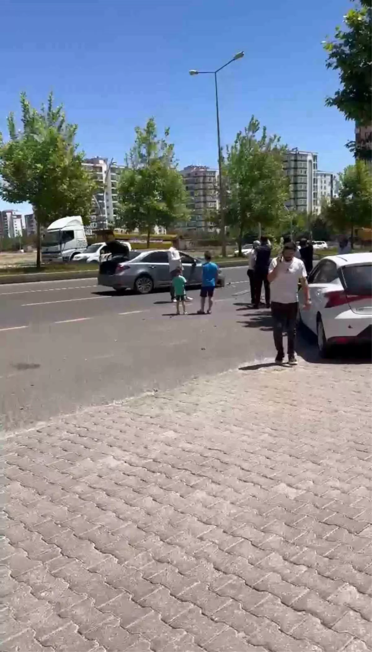 Diyarbakır\'da Baygın Sürücü Bulundu