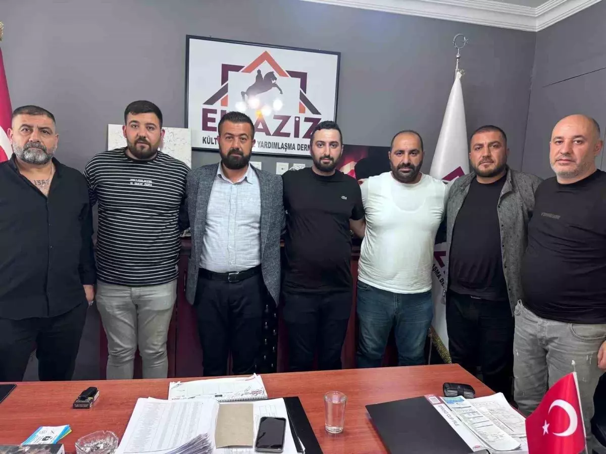 El-Aziz Der\'den Elazığspor\'a Destek