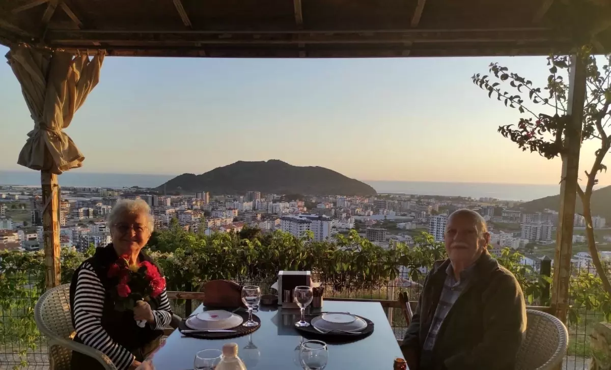 63 Yıllık Evlilikte Hoşgörü ve Sabır