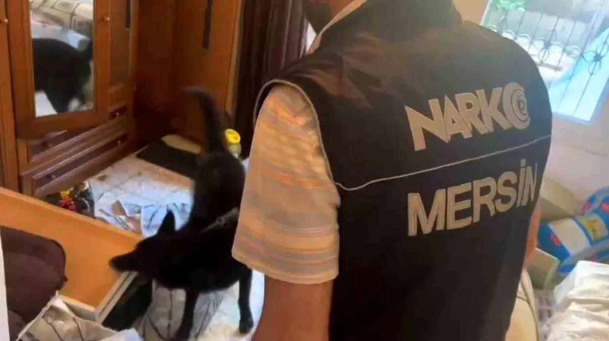 Mersin\'de Uyuşturucu Operasyonu: 9 Kilo Metamfetamin Ele Geçirildi