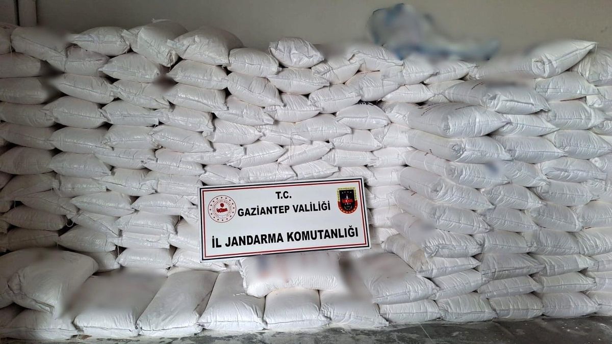 Gaziantep\'te 1.3 Milyon TL Değerinde Sahte Deterjan Ele Geçirildi