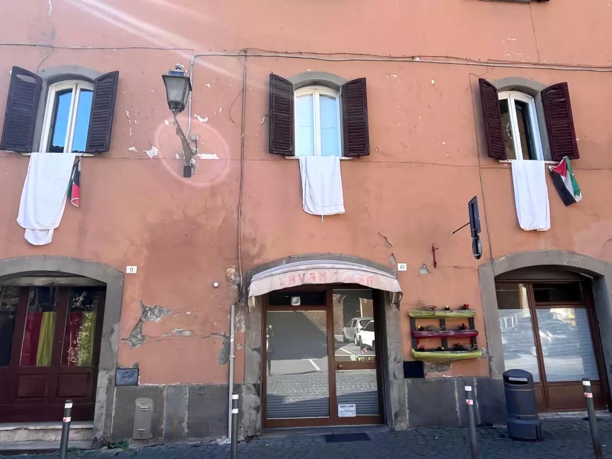 İtalya\'da Gazze İçin Beyaz Çarşaf Eylemleri