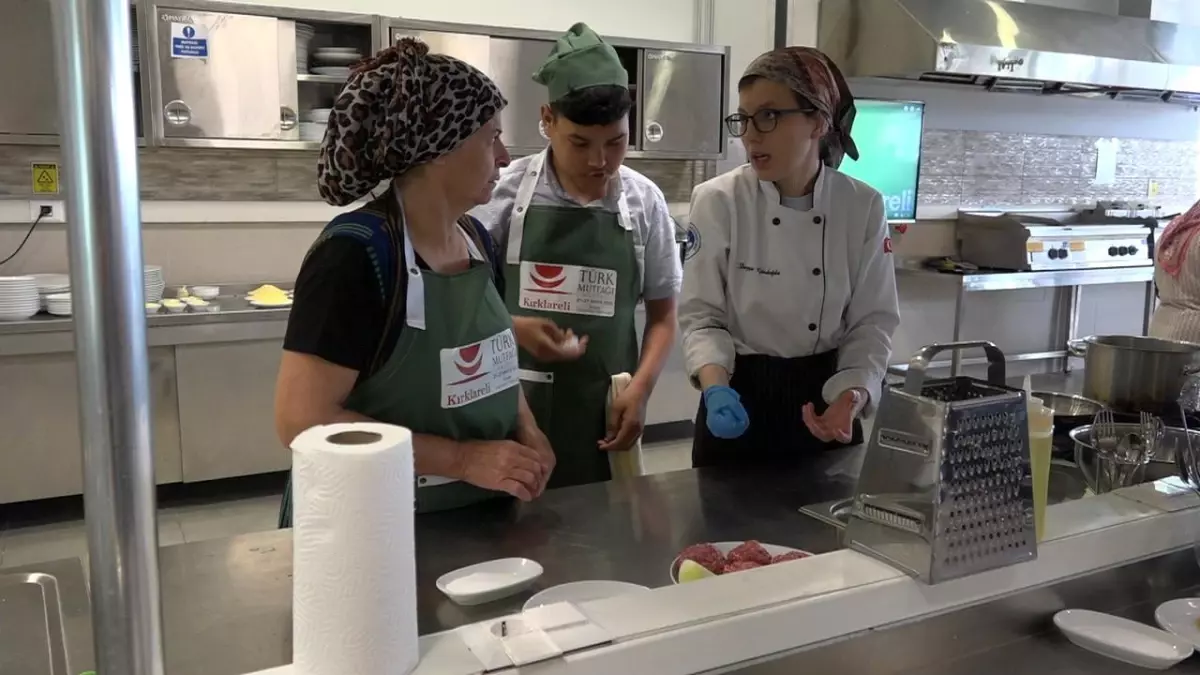 Kırklareli\'nde Özel Öğrencilerle Mutfak Yarışması