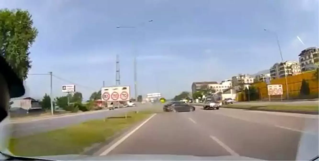 Bursa\'da Lastik Patlaması Kazaya Neden Olmadı