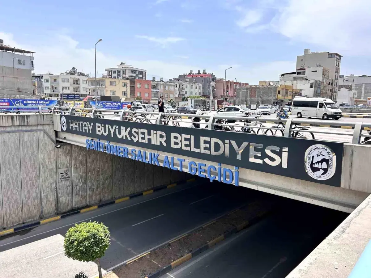 İskenderun\'da \'T\' Harflerinin Kayboluşu Merak Uyandırdı