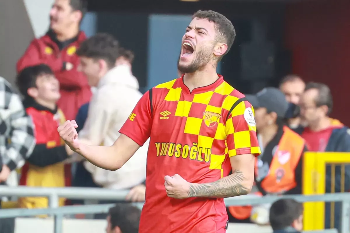 Romulo\'ya sürpriz talip! Fenerbahçe\'ye elenen takım onu istiyor