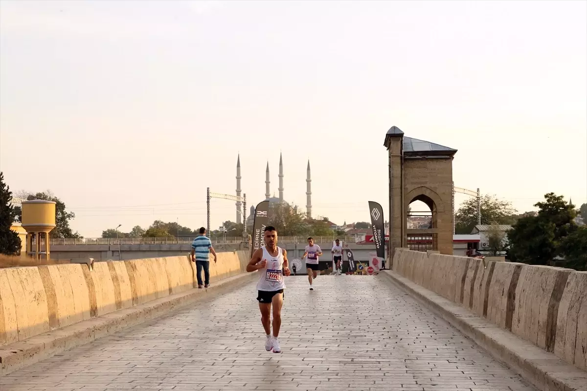 10. Uluslararası Edirne Maratonu koşuldu