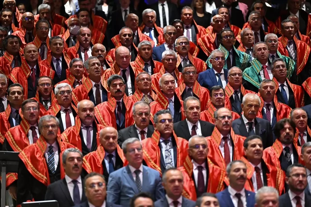 Yargıtay Başkanı\'ndan Adalet Vurgusu
