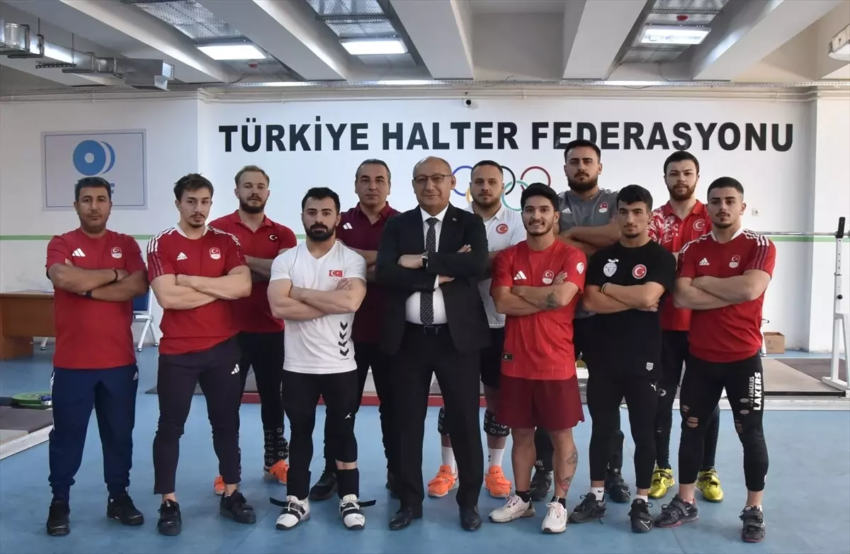 Milli Halterciler Norveç\'te Madalya İçi Mücadele Edecek