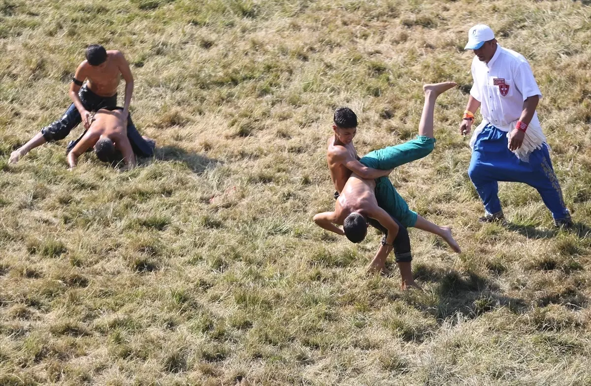 Kırkpınar Yağlı Güreşleri\'nde Final Heyecanı