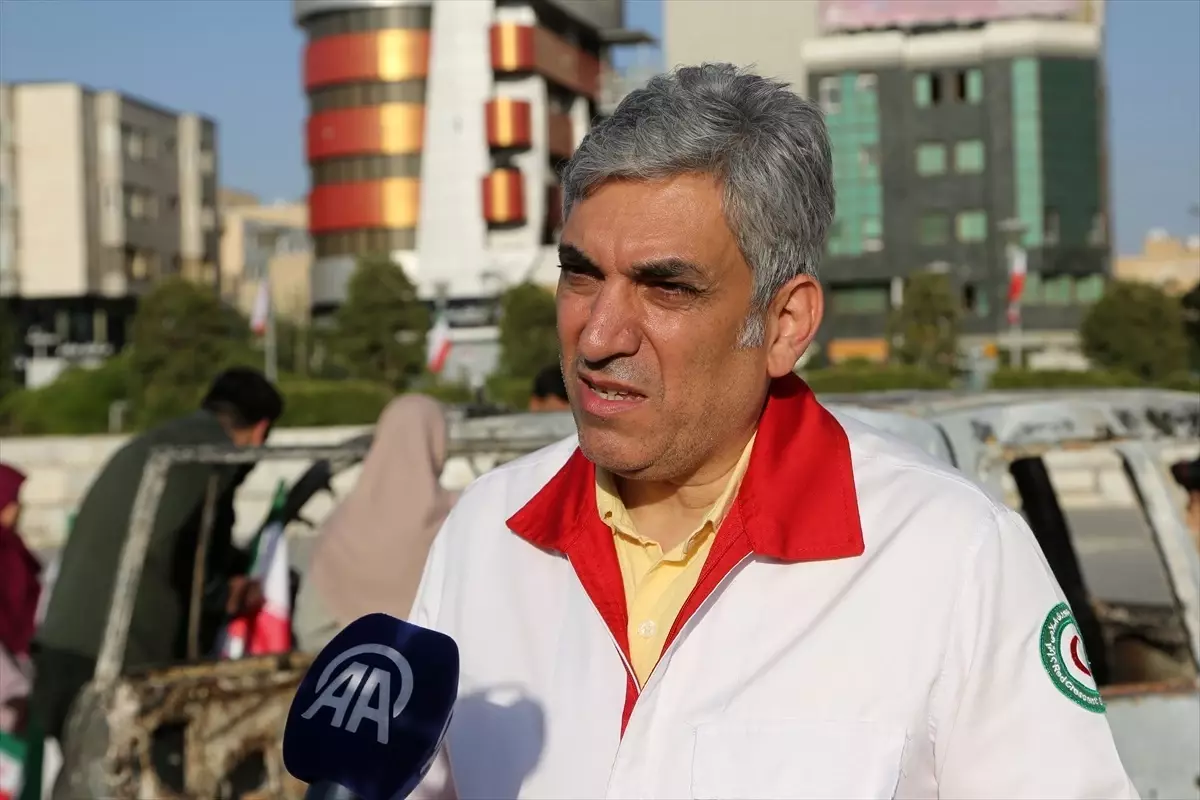 AA\'ya konuşan İran Kızılayı Sözcüsü: "İsrail saldırılarında toplam can kaybı sayısını Adli Tıp açıklayacak"