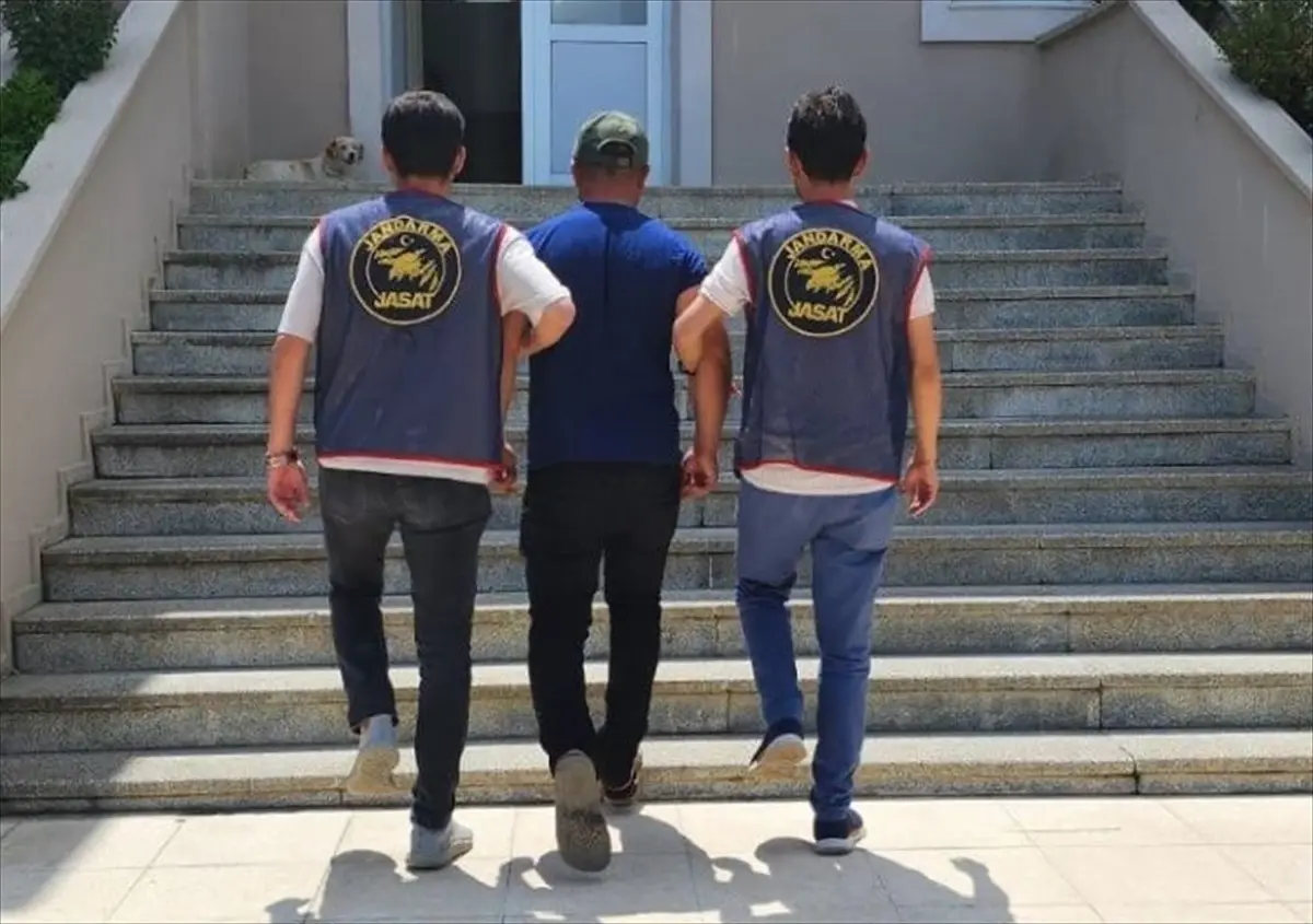 Kozan\'da 25 Yıl Hapis Cezasıyla Aranan Hükümlü Yakalandı