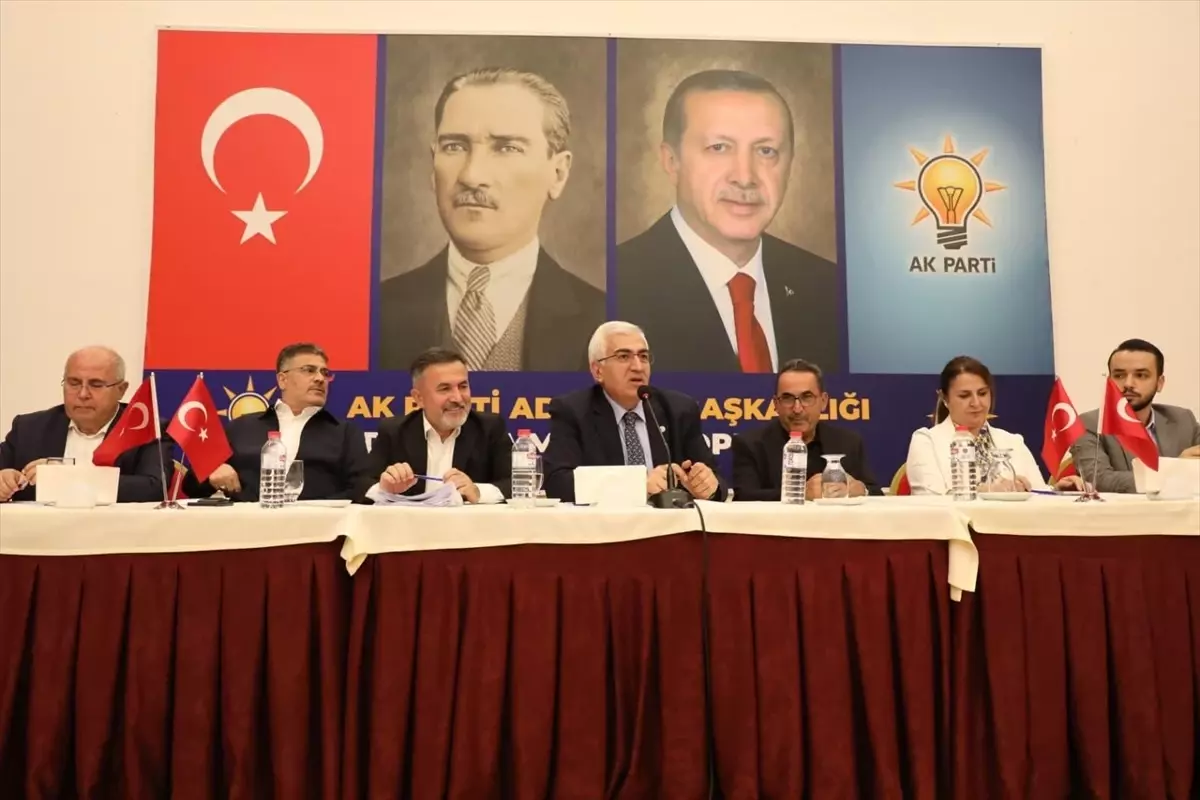 Adana\'da AK Parti Danışma Toplantısı Yapıldı