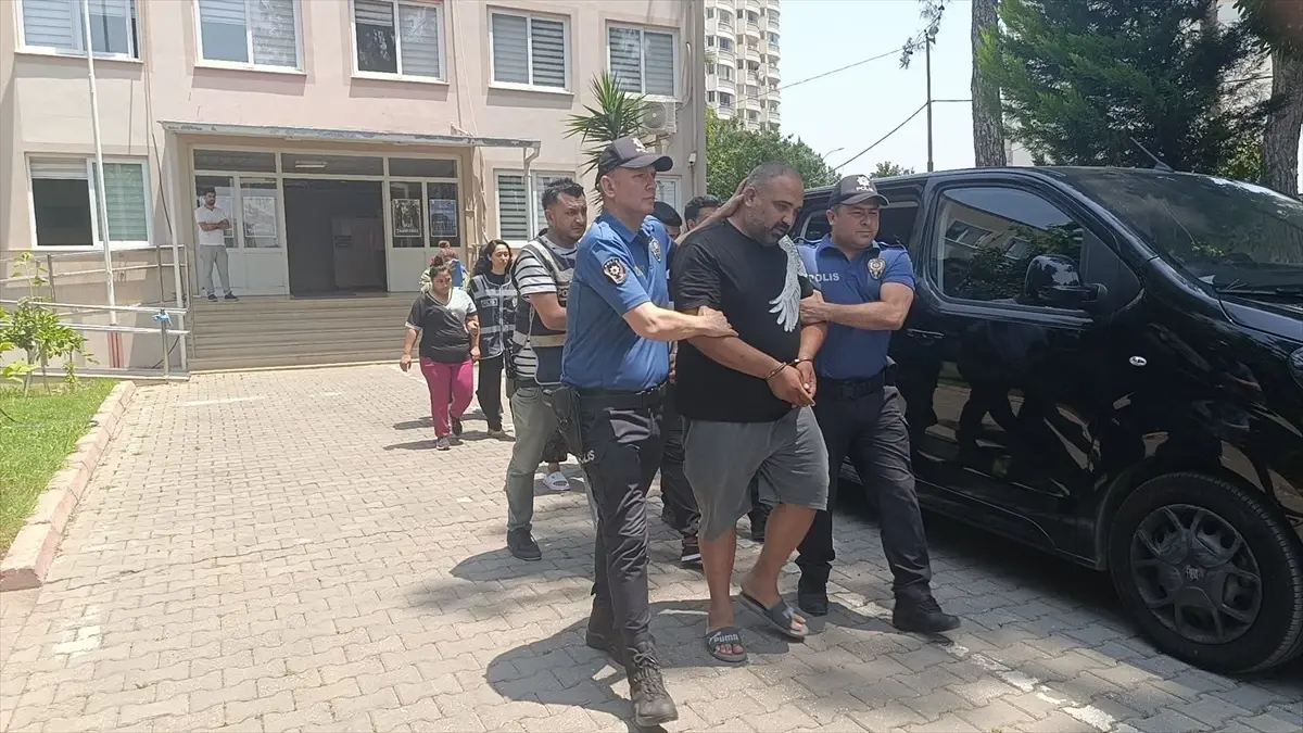 Adana\'da Dolandırıcılık Operasyonu