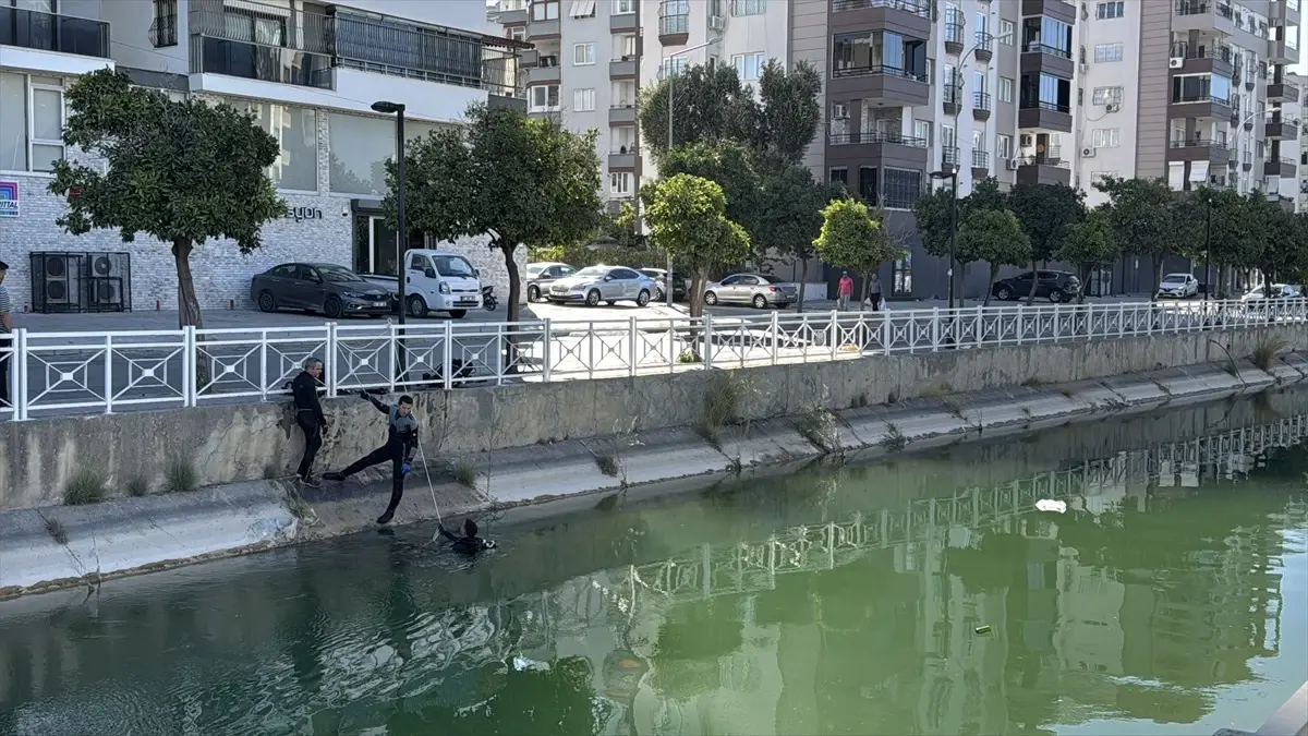 Adana\'da Genç Sulama Kanalında Boğuldu