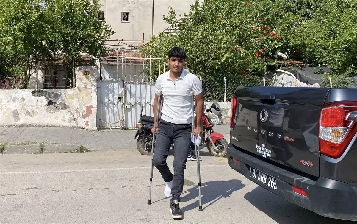 YKS TYT Sınavı Adana ve Mersin\'de Başladı