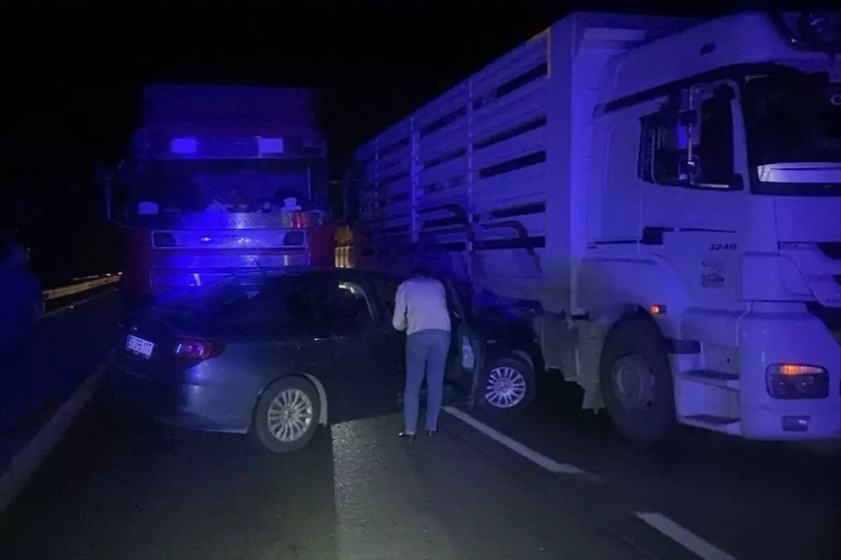 Adana-Pozantı Otoyolu\'nda Trafik Kazası