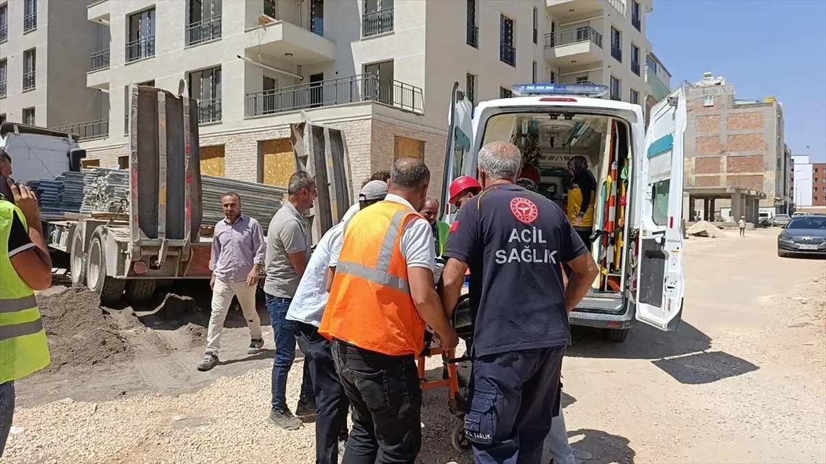 Adıyaman\'da İnşaatta Elektrik Çarpması