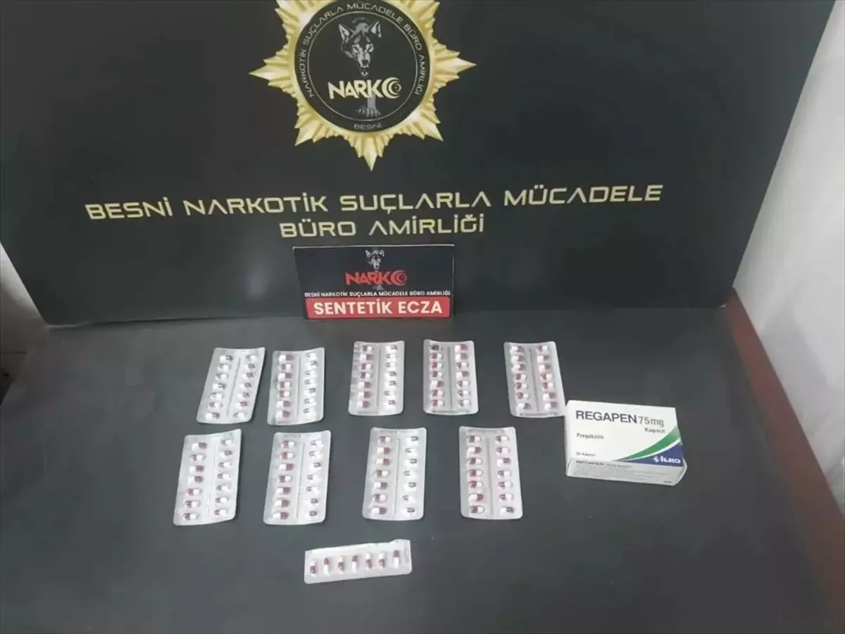 Besni\'de Uyuşturucu Operasyonu: 132 Hap Ele Geçirildi