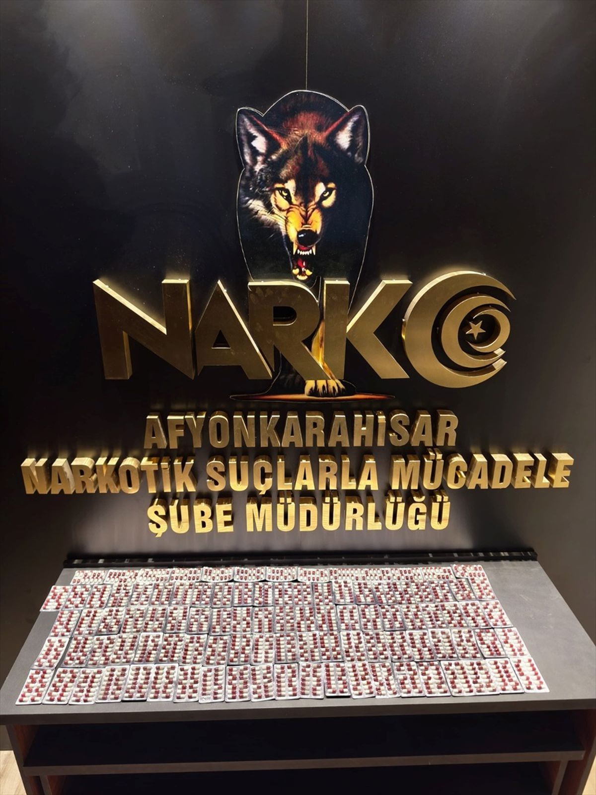 Valizinde Uyuşturucu Bulunan Yolcu Tutuklandı