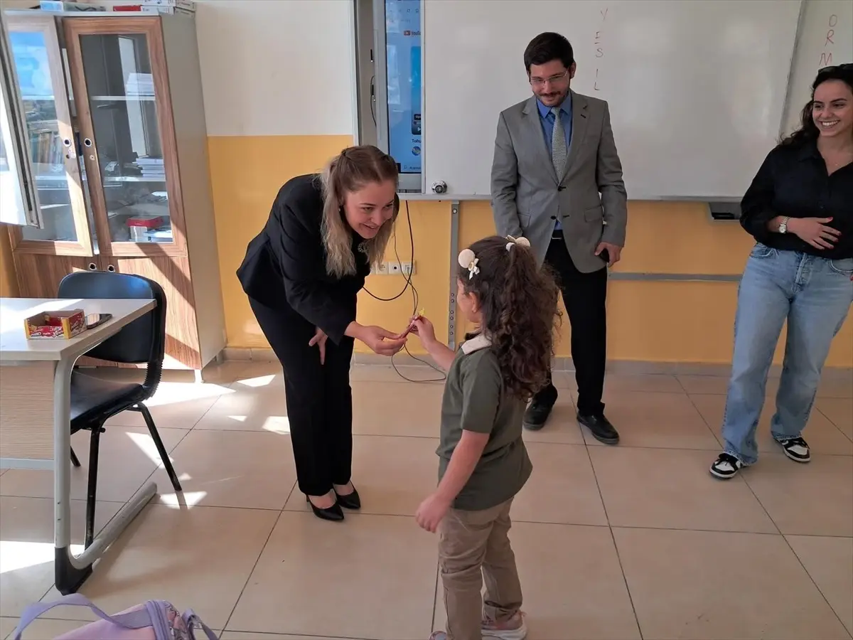 Kaymakam Yılmaz\'dan Okul Ziyareti