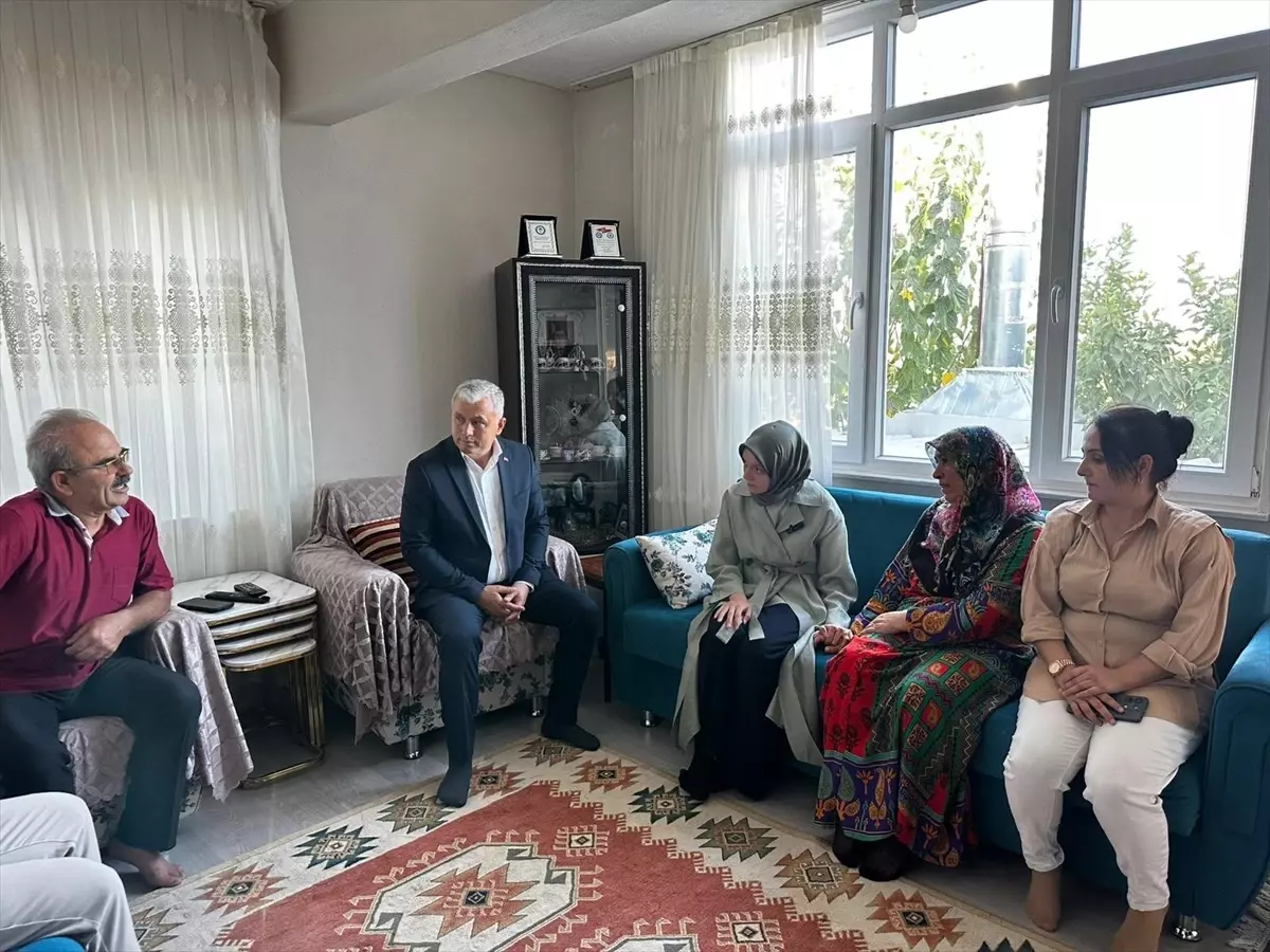 AK Parti Ankara Milletvekili Aydemir, Antalya\'da şehit ailelerini ziyaret etti