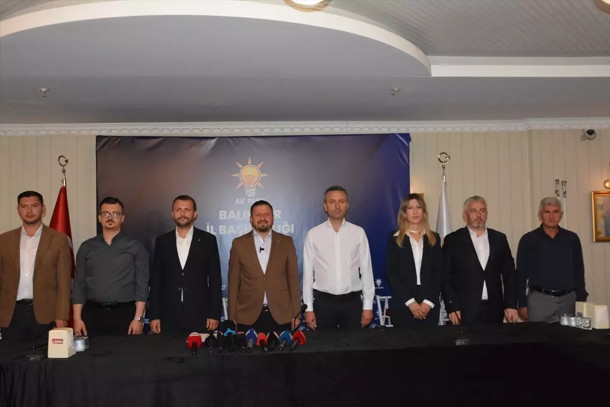 AK Parti Balıkesir İl Başkanı Mehmet Aydemir\'den "Terörsüz Türkiye" sürecine ilişkin açıklama