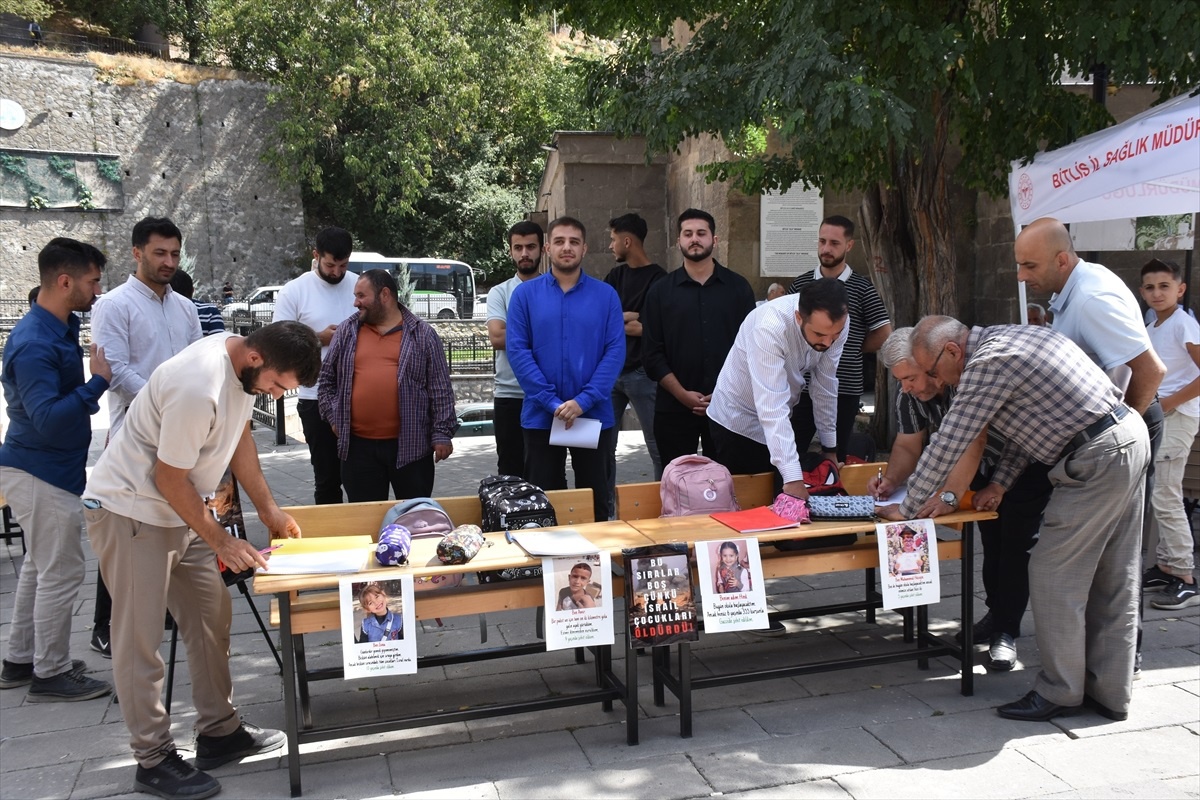 Gazze İçin \'Boş Sıralar\' Etkinliği