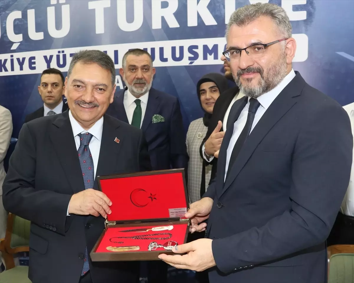 AK Parti Genel Başkan Yardımcısı Öğütken, Sivas\'ta konuştu Açıklaması
