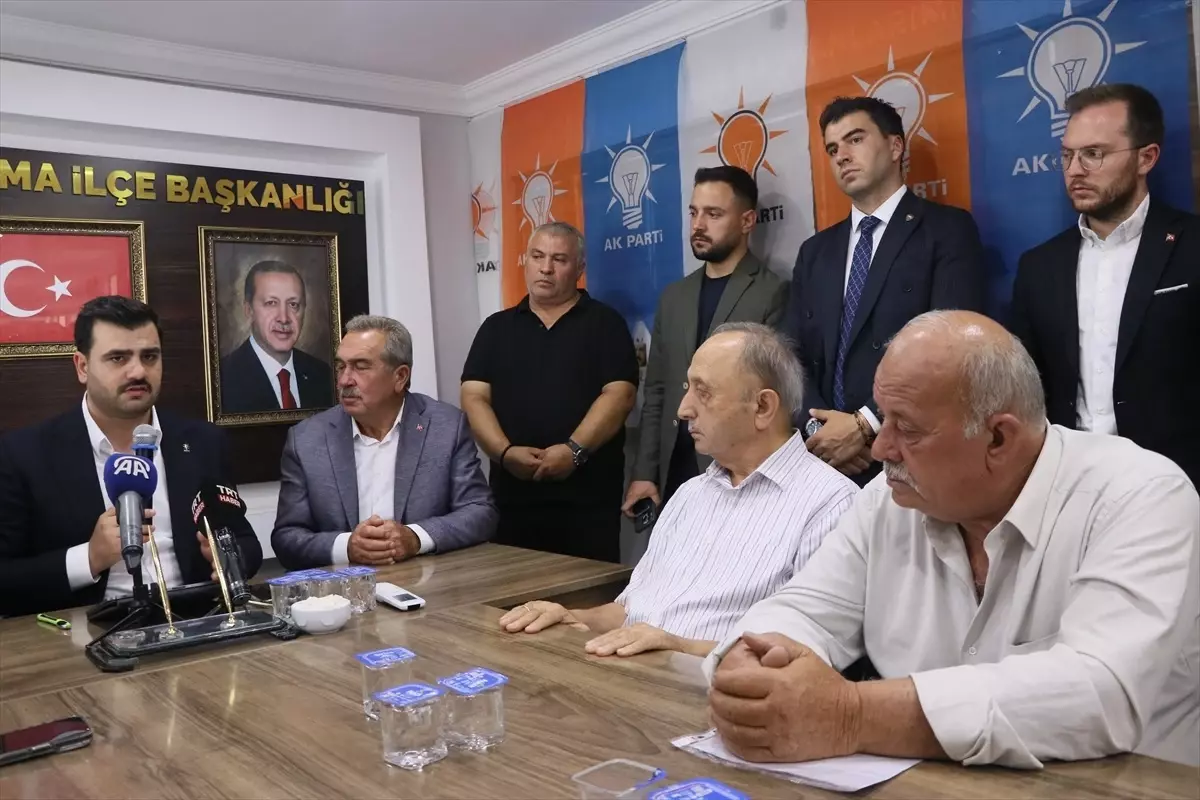 İnan\'dan Özgür Özel\'e Sert Eleştiri