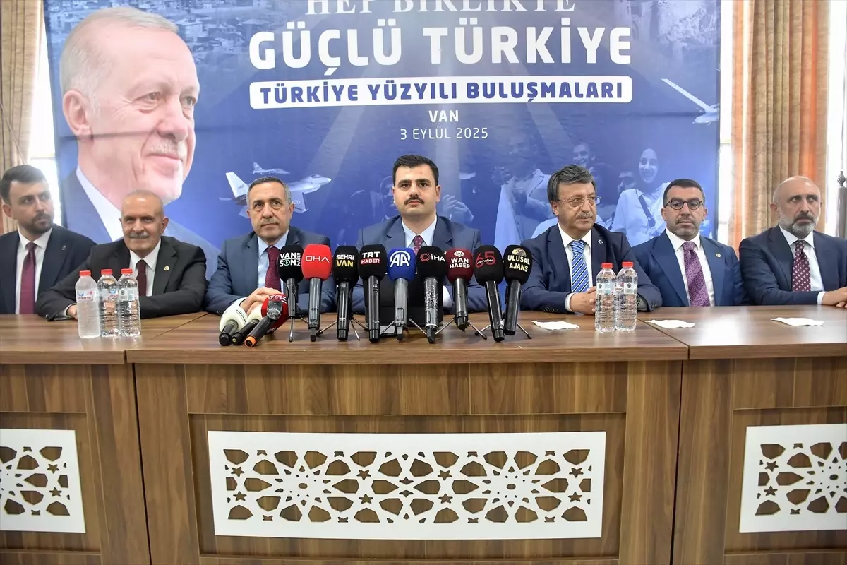 AK Parti Genel Sekreteri İnan, Van\'da "Türkiye Yüzyılı Buluşmaları" programında konuştu Açıklaması