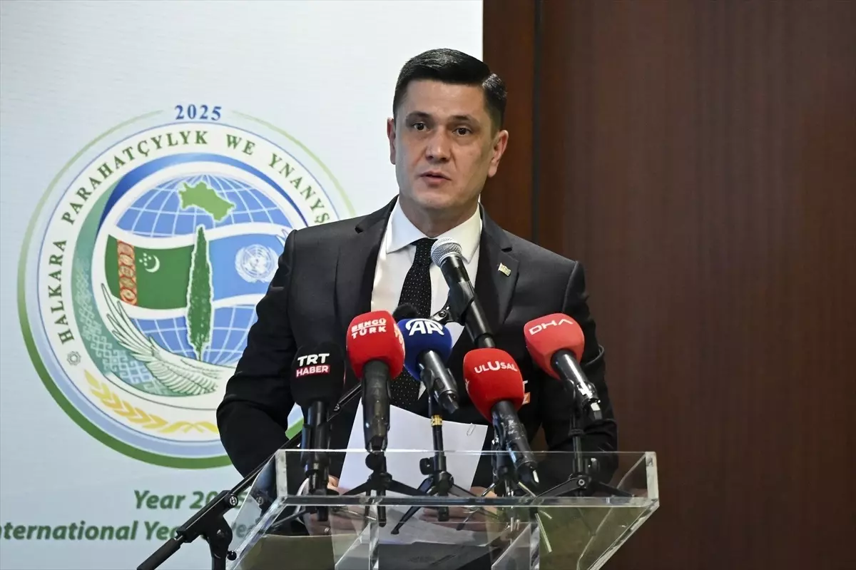 AK Parti\'li Zorlu, "Türkmenistan-Türkiye İlişkilerinde Enerji ve Ekonomi Vizyonu" panelinde konuştu Açıklaması