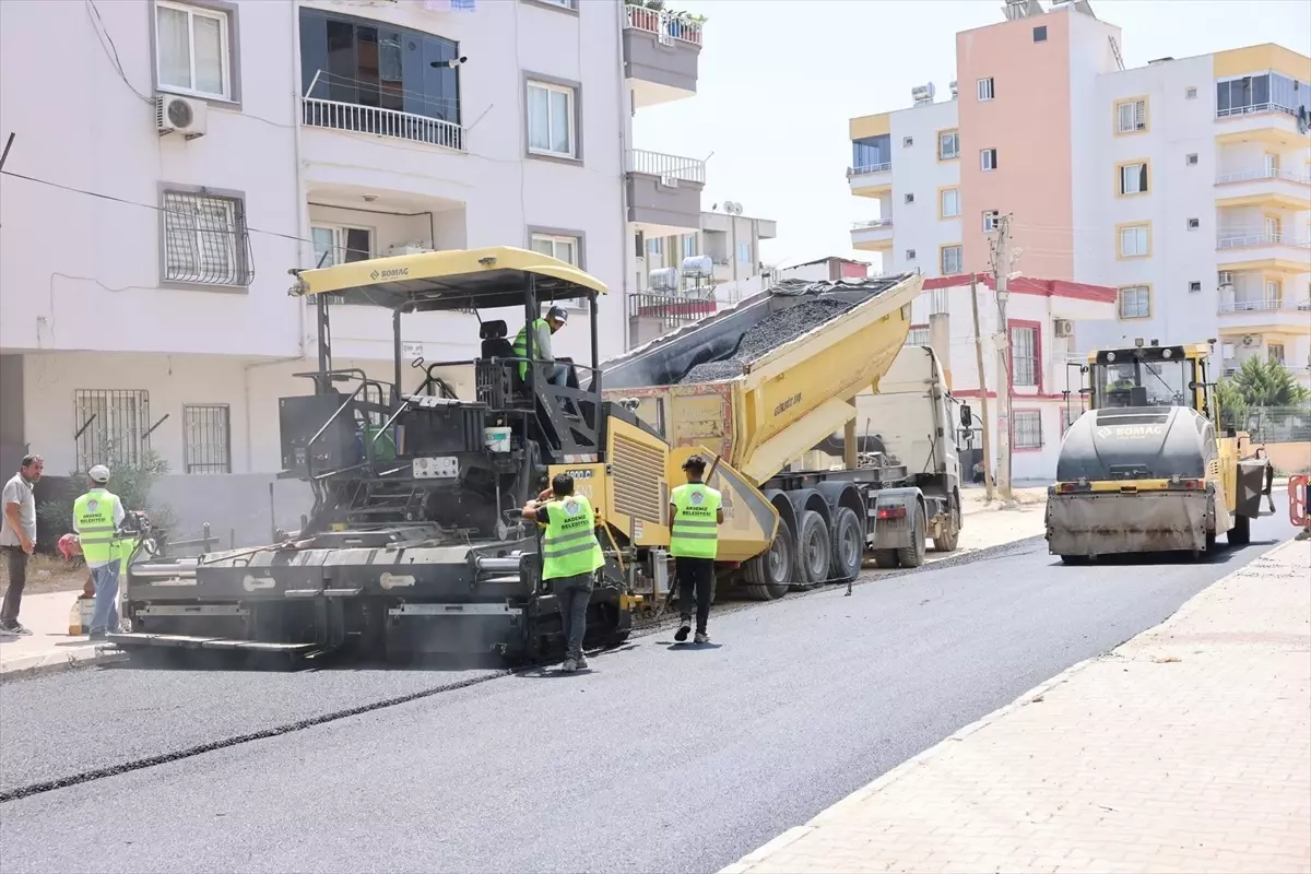 Mersin\'de Kaldırım ve Asfalt Yenileme Çalışmaları
